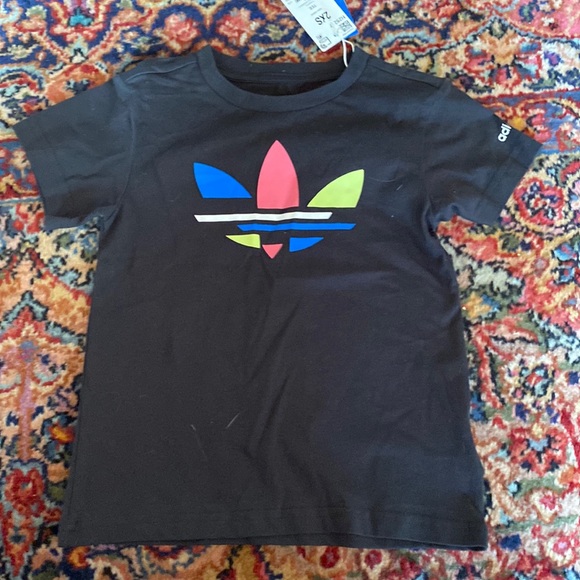 Adidas short sleeve